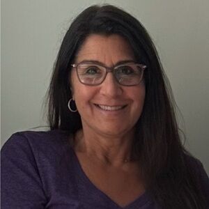 Meet your Posher, Dayna